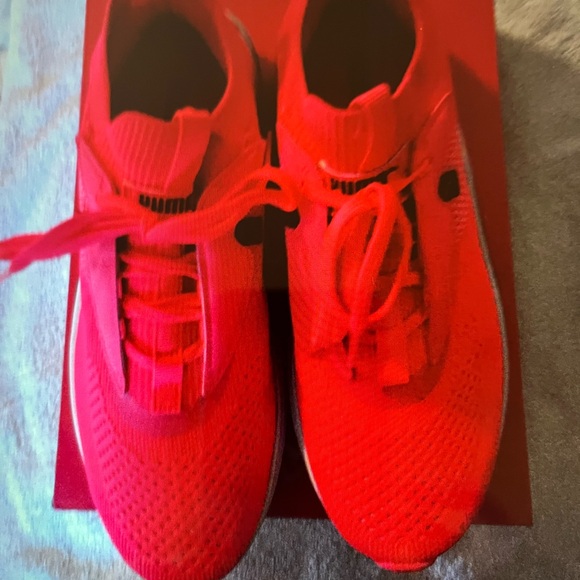 Puma Women's Bright Neon Orange  Athletic Shoes Size 8 - Picture 2 of 8